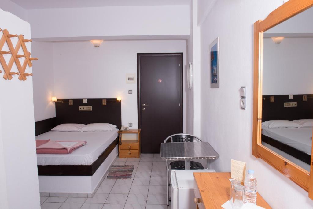 Alexander Beach Hotel Каламакі Номер фото